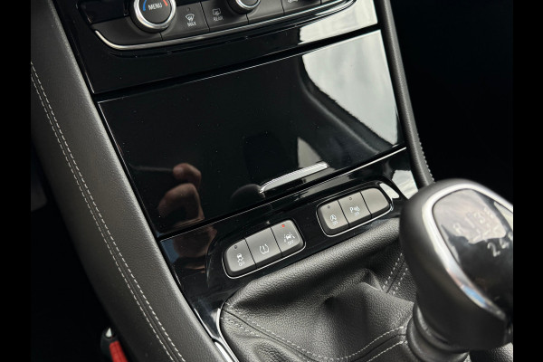 Opel Grandland X 1.2 Turbo Innovation NL-AUTO | NAVI | CARPLAY Opel Grandland X 1.2 Turbo Innovation NL-AUTO | NAVI | CARPLAY
