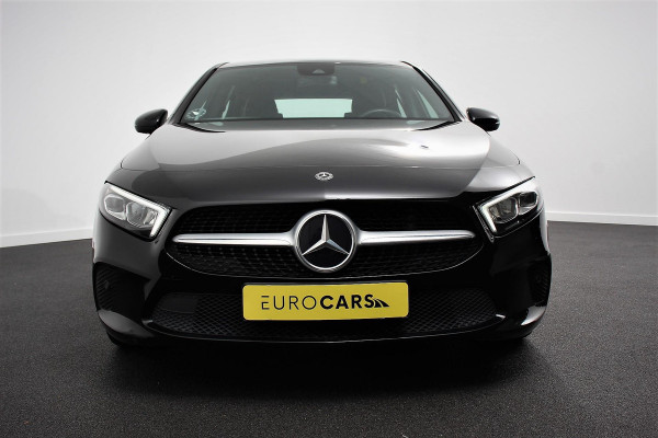 Mercedes-Benz A-Klasse 200 Progressive | Navigatie | Climate Control | Lane Assist | Camera | Trekhaak | DAB | LED | Verkeersbord Herkenning | Mercedes-Benz A-Klasse 200 Progressive | Navigatie | Climate Control | Lane Assist | Camera | Trekhaak | DAB | LED | Verkeersbord Herkenning |
