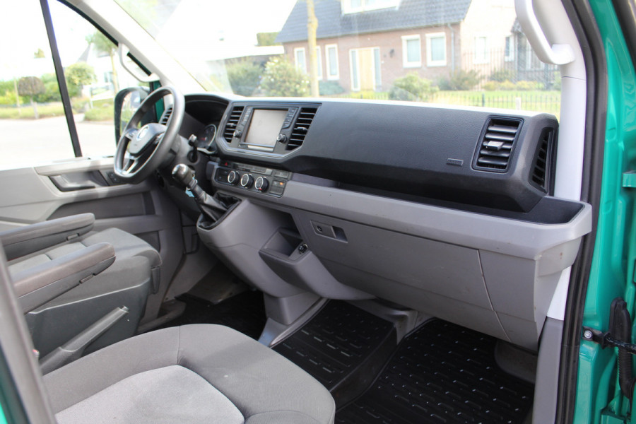 Volkswagen Crafter 35 2.0 TDI 177PK Euro6 L3H3 DC Heavy Dubbele cabine - 3500KG trekgewicht