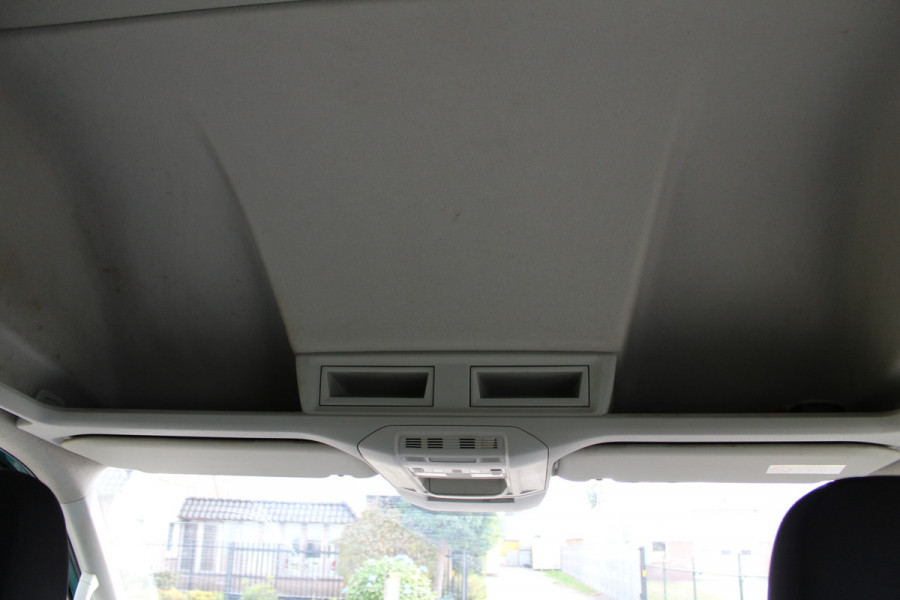 Volkswagen Crafter 35 2.0 TDI 177PK Euro6 L3H3 DC Heavy Dubbele cabine - 3500KG trekgewicht