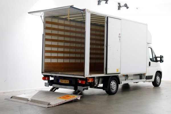 Peugeot Boxer 435 2.0 BlueHDI 165pk E6 Bakwagen met laadklep en zijdeur L445cm 07-2019
