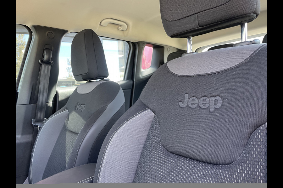 Jeep Renegade 1.5T e-Hybrid Limited | Apple/Android CarPlay | Parkeersensoren | Cruise control