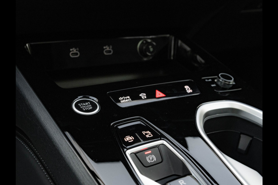 Audi A6 Avant 2.0 e-hybrid quattro S-Line - Pano - All Wheel Steering - Head-Up - Bang&Olufsen