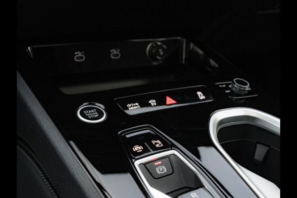 Audi A6 Avant 2.0 e-hybrid quattro S-Line - Pano - All Wheel Steering - Head-Up - Bang&Olufsen