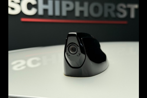 Land Rover Range Rover Evoque P300 R-Dynamic SE 20 inch Digital dashboard 309pk Land Rover Range Rover Evoque P300 R-Dynamic SE 20 inch Digital dashboard 309pk