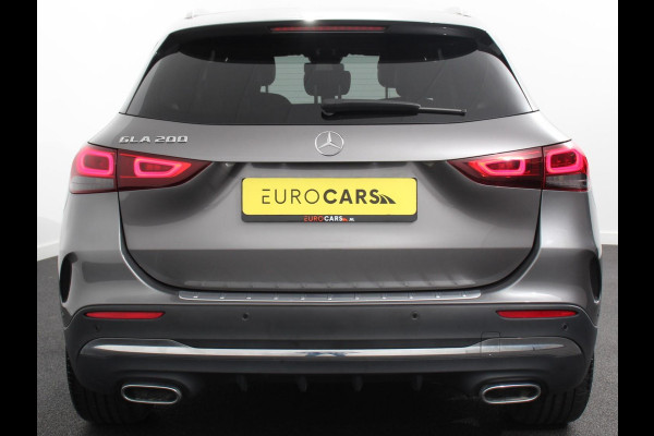 Mercedes-Benz GLA 200 Automaat AMG Line Nieuw model! Mercedes-Benz GLA-klasse 200 AMG Line 8-DCT | Navigatie | Climate Control | Camera | Half leder/alcantara | Led | Electrische achterklep | 19"Lichtmetalen velgen