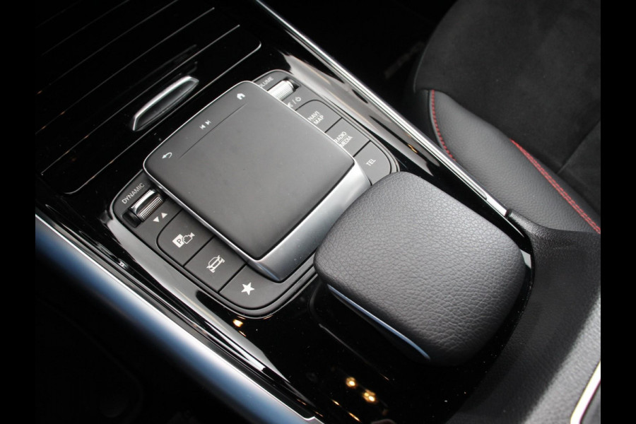 Mercedes-Benz GLA 200 Automaat AMG Line Nieuw model! Mercedes-Benz GLA-klasse 200 AMG Line 8-DCT | Navigatie | Climate Control | Camera | Half leder/alcantara | Led | Electrische achterklep | 19"Lichtmetalen velgen