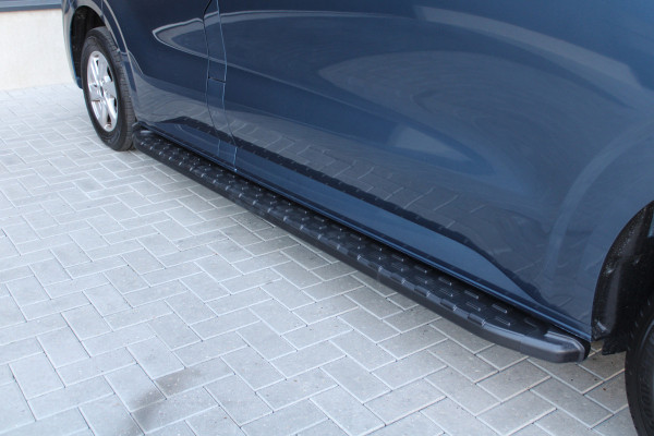 Ford Transit Custom 320 2.0 TDCI L2H1 Limited DC 136pk - 5 Zits - 360 Camera - Blind Spot - Stoelverwarming - Navi - ACC - Rijklaar