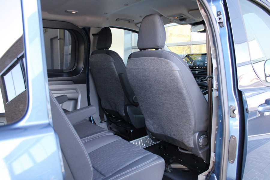 Ford Transit Custom 320 2.0 TDCI L2H1 Limited DC 136pk - 5 Zits - 360 Camera - Blind Spot - Stoelverwarming - Navi - ACC - Rijklaar