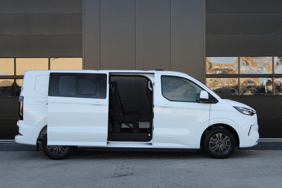 Ford Transit Custom 320 2.0 TDCI L2H1 Limited DC 170pk - 5 Zits - Adaptive Cruise - Navi - 2x Schuifdeur - Verwarmd stuur - 70l tank - 17" LM velgen