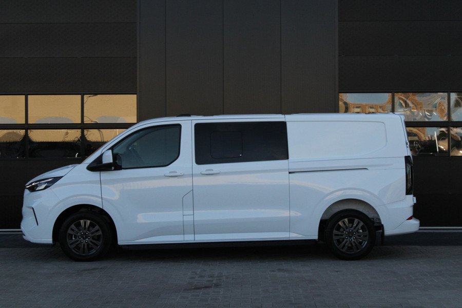 Ford Transit Custom 320 2.0 TDCI L2H1 Limited DC 170pk - 5 Zits - Adaptive Cruise - Navi - 2x Schuifdeur - Verwarmd stuur - 70l tank - 17" LM velgen