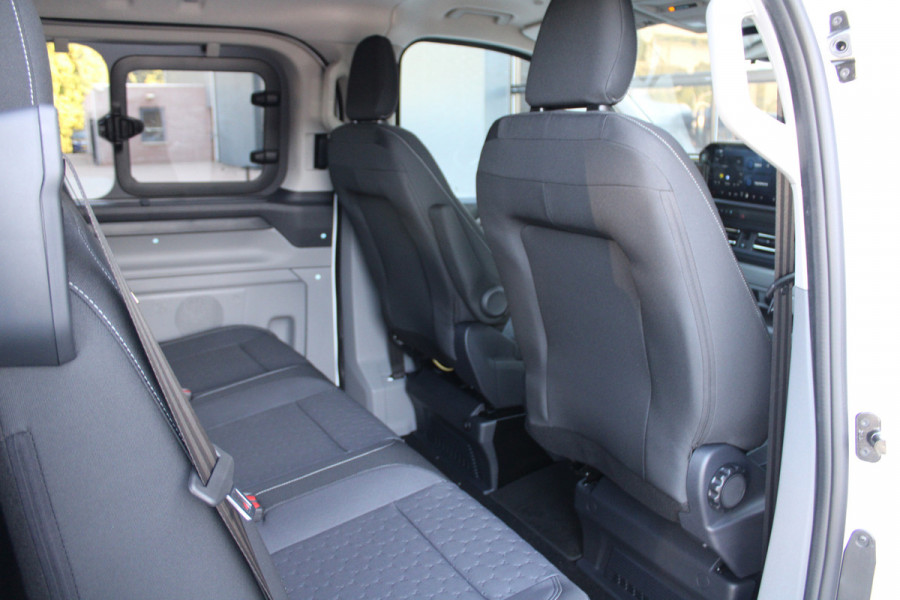 Ford Transit Custom 320 2.0 TDCI L2H1 Limited DC 170pk - 5 Zits - Adaptive Cruise - Navi - 2x Schuifdeur - Verwarmd stuur - 70l tank - 17" LM velgen