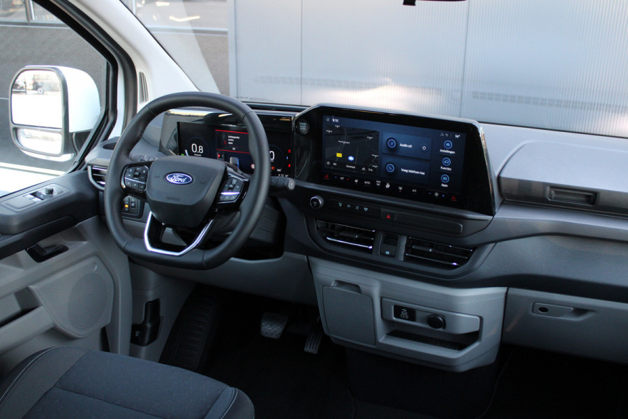 Ford Transit Custom 320 2.0 TDCI L2H1 Limited DC 170pk - 5 Zits - Adaptive Cruise - Navi - 2x Schuifdeur - Verwarmd stuur - 70l tank - 17" LM velgen