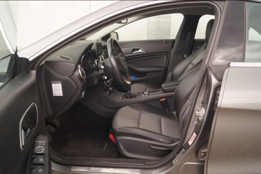 Mercedes-Benz CLA-Klasse 180d Edition -NAVI-AIRCO-PDC-CRUISE- Mercedes-Benz CLA-Klasse 180d Edition -NAVI-AIRCO-PDC-CRUISE-