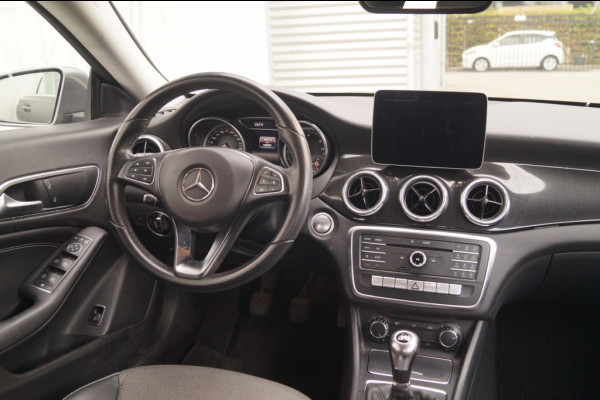 Mercedes-Benz CLA-Klasse 180d Edition -NAVI-AIRCO-PDC-CRUISE- Mercedes-Benz CLA-Klasse 180d Edition -NAVI-AIRCO-PDC-CRUISE-