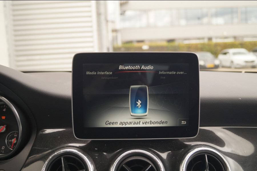 Mercedes-Benz CLA-Klasse 180d Edition -NAVI-AIRCO-PDC-CRUISE- Mercedes-Benz CLA-Klasse 180d Edition -NAVI-AIRCO-PDC-CRUISE-