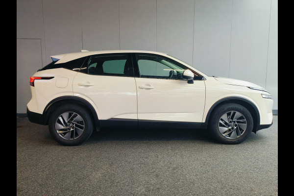 Nissan QASHQAI 1.3 MHEV Business Access uit 2022 Rijklaar  + 12 Maanden Bovag-garantie Henk Jongen Auto's in Helmond,  al 50 jaar service zoals 't hoort!