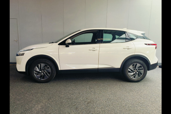 Nissan QASHQAI 1.3 MHEV Business Access uit 2022 Rijklaar  + 12 Maanden Bovag-garantie Henk Jongen Auto's in Helmond,  al 50 jaar service zoals 't hoort!