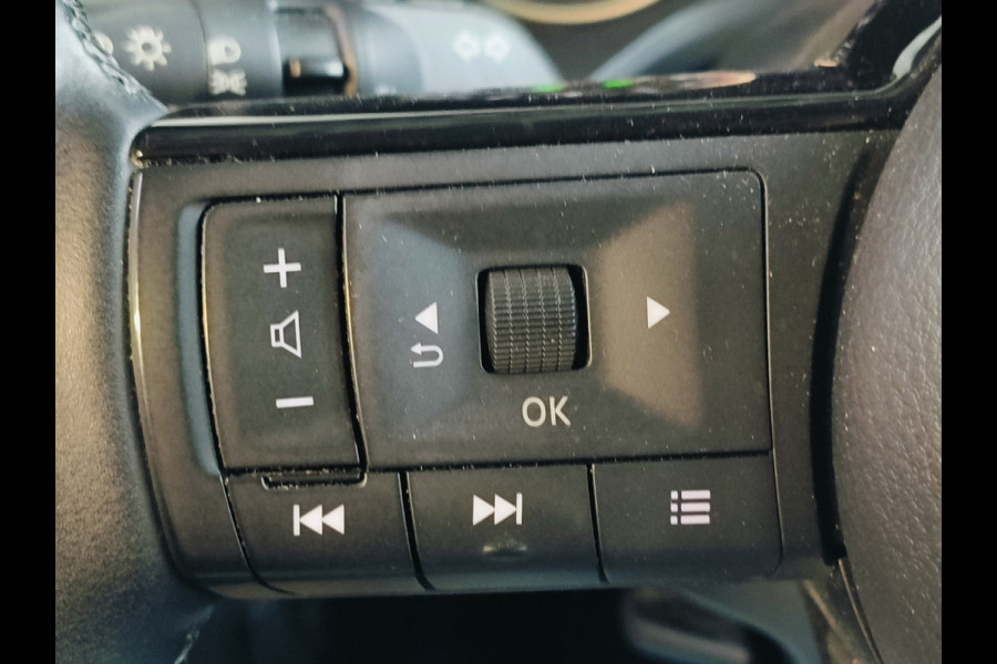 Nissan QASHQAI 1.3 MHEV Business Access uit 2022 Rijklaar  + 12 Maanden Bovag-garantie Henk Jongen Auto's in Helmond,  al 50 jaar service zoals 't hoort!