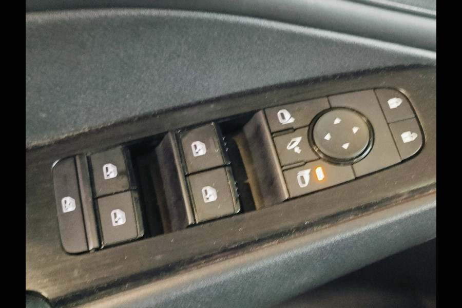 Nissan QASHQAI 1.3 MHEV Business Access uit 2022 Rijklaar  + 12 Maanden Bovag-garantie Henk Jongen Auto's in Helmond,  al 50 jaar service zoals 't hoort!