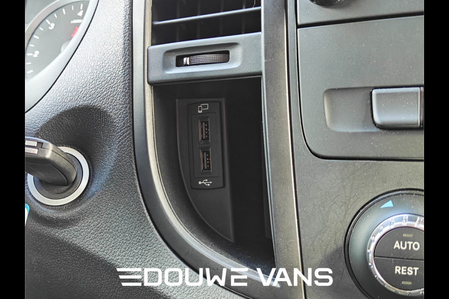 Mercedes-Benz Vito 119 Lang 4Matic 4x4 Distronic DAB 190 PK Mercedes-Benz Vito 119 Lang 4Matic 4x4 Distronic DAB 190 PK