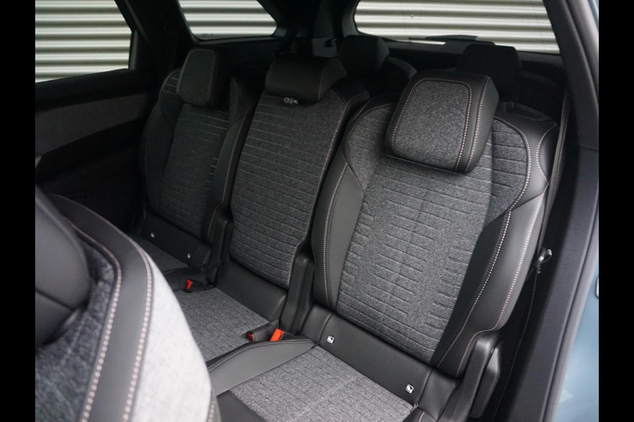 Peugeot 5008 1.2 Hybrid 145 Allure