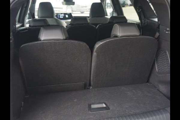 Peugeot 5008 1.2 Hybrid 145 Allure
