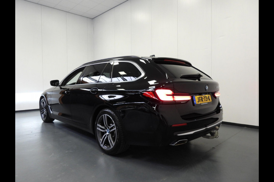 BMW 5 Serie Touring 530e Luxury Line NAVI/LEER/LASER LED/TREKH./18"LMV!