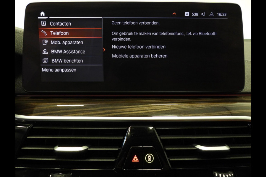 BMW 5 Serie Touring 530e Luxury Line NAVI/LEER/LASER LED/TREKH./18"LMV!