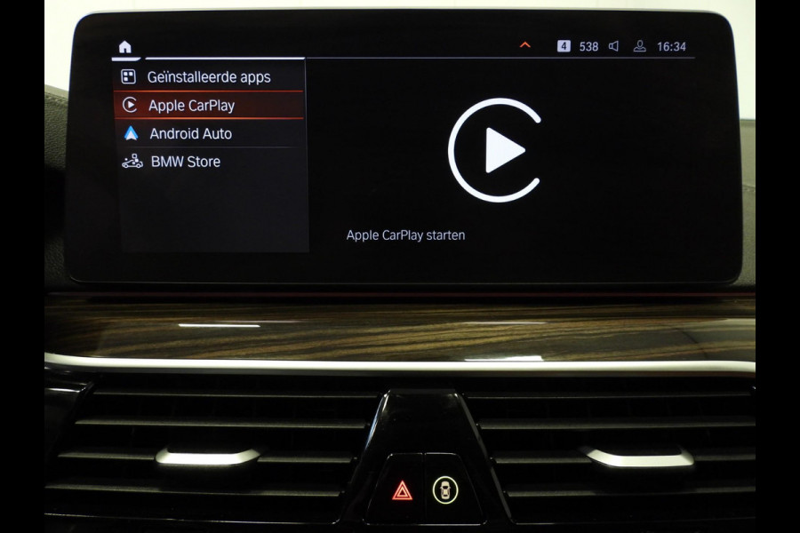 BMW 5 Serie Touring 530e Luxury Line NAVI/LEER/LASER LED/TREKH./18"LMV!