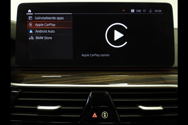 BMW 5 Serie Touring 530e Luxury Line NAVI/LEER/LASER LED/TREKH./18"LMV!