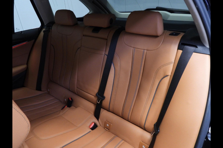 BMW 5 Serie Touring 530e Luxury Line NAVI/LEER/LASER LED/TREKH./18"LMV!
