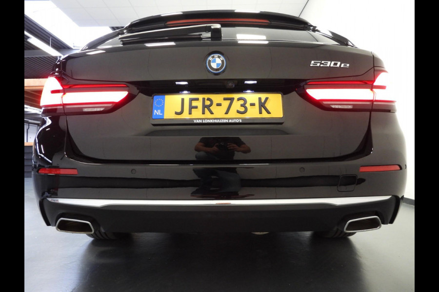 BMW 5 Serie Touring 530e Luxury Line NAVI/LEER/LASER LED/TREKH./18"LMV!