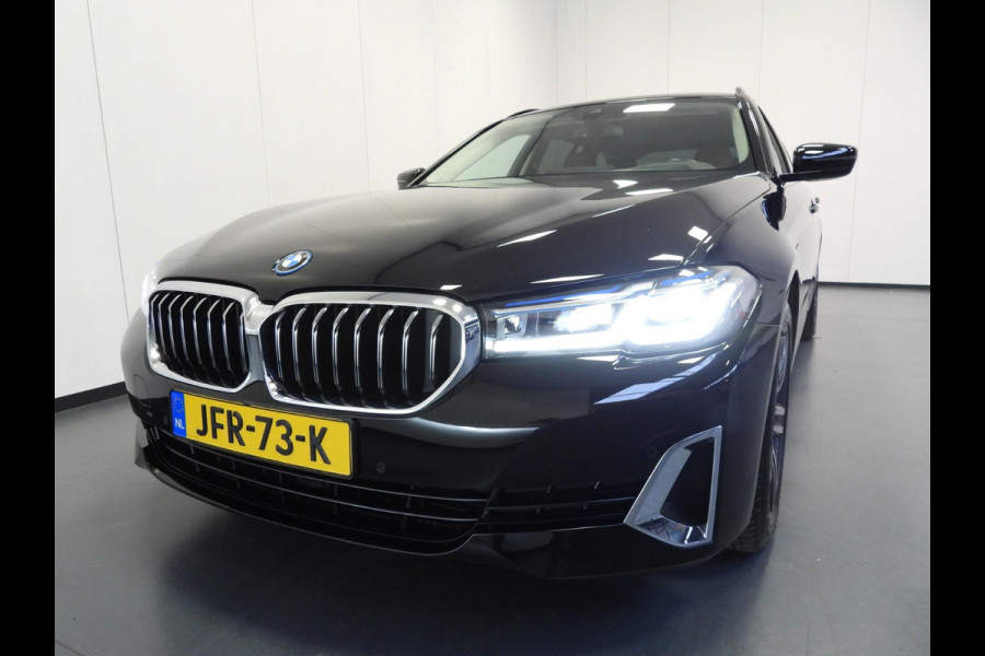 BMW 5 Serie Touring 530e Luxury Line NAVI/LEER/LASER LED/TREKH./18"LMV!