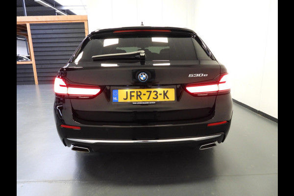 BMW 5 Serie Touring 530e Luxury Line NAVI/LEER/LASER LED/TREKH./18"LMV!
