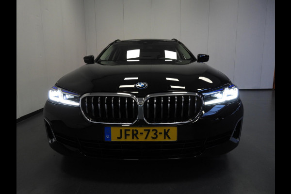BMW 5 Serie Touring 530e Luxury Line NAVI/LEER/LASER LED/TREKH./18"LMV!