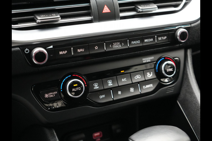 Kia Niro 1.6 GDi Hybrid DynamicLine Plug In Hybrid 142pk Dealer O.H PHEV | Adaptive Cruise | JBL Sound | Lederen Sportstoelen Verwarmd | Keyless | Apple Carplay | Camera | Navigatie | Blis | Virtual |  DAB |