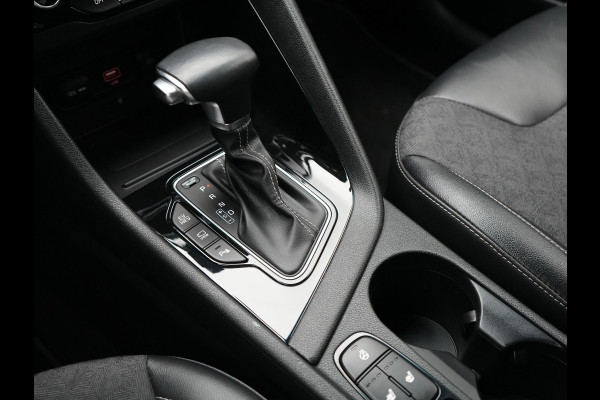 Kia Niro 1.6 GDi Hybrid DynamicLine Plug In Hybrid 142pk Dealer O.H PHEV | Adaptive Cruise | JBL Sound | Lederen Sportstoelen Verwarmd | Keyless | Apple Carplay | Camera | Navigatie | Blis | Virtual |  DAB |