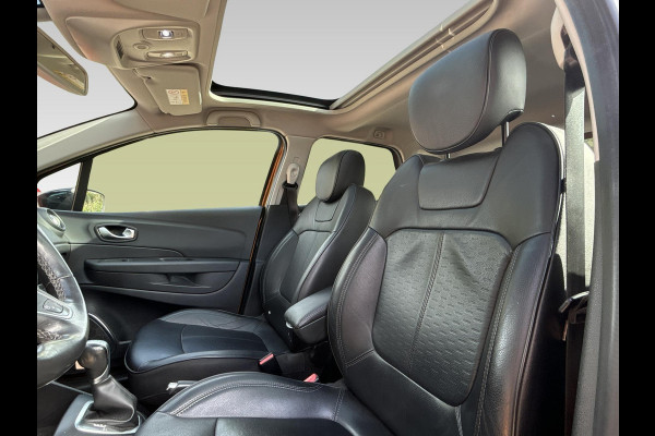 Renault Captur 1.2 TCe Intens | Leder |Schuif-/kanteldak | Trekhaak |