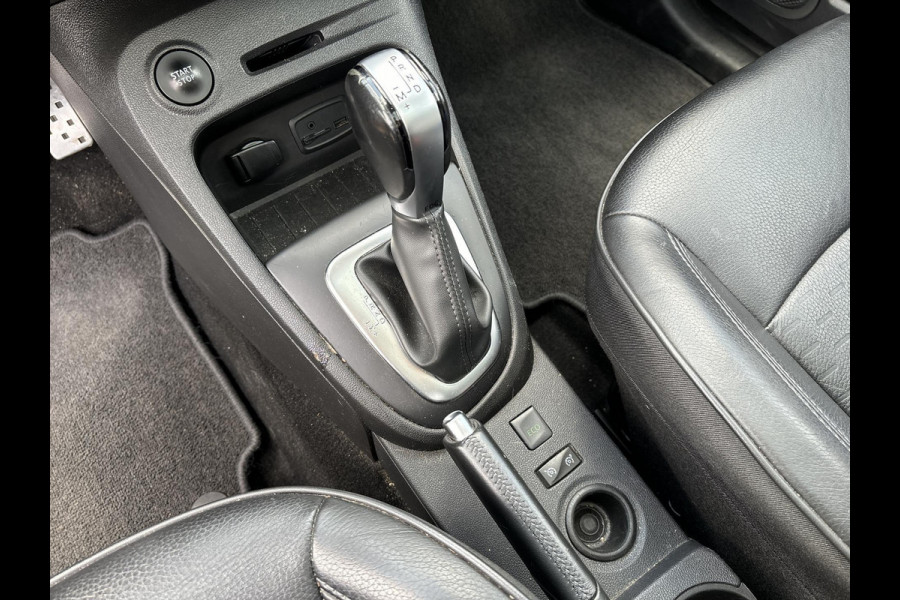 Renault Captur 1.2 TCe Intens | Leder |Schuif-/kanteldak | Trekhaak |