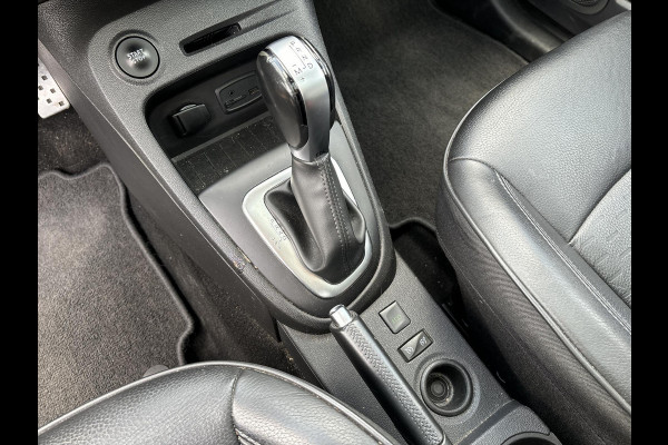 Renault Captur 1.2 TCe Intens | Leder |Schuif-/kanteldak | Trekhaak |
