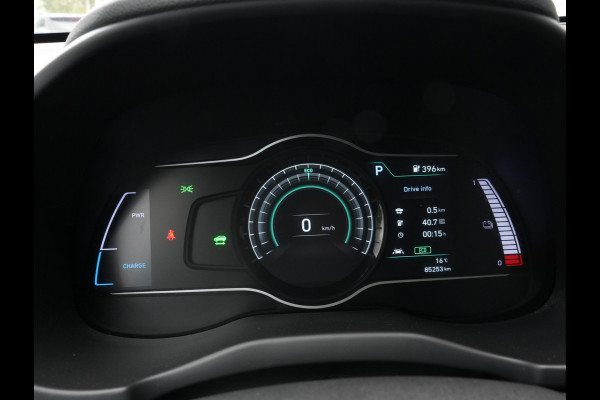 Hyundai Kona EV Fashion 64 kWh 3 Fase | SoH 100% | Navigatie | Climate Control | Adaptive Cruise