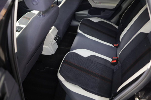 Volkswagen Polo 1.0 MPI Beats | Beats Interieur | Beats Audio | sportive striping | CarPlay | stof- Leer bekleding | Unieke Beats uitvoering |