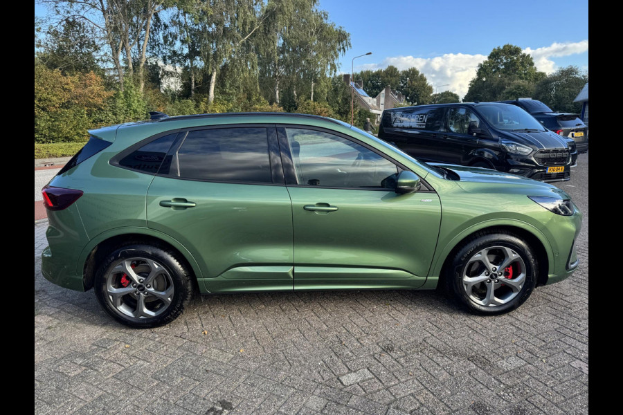 Ford Kuga 2.5 FHEV ST-Line X |  190pk | Driver Assistance Pack | Winterpack | Panoramadak | Technology Pack | Geen Stekker nodig | All Season banden