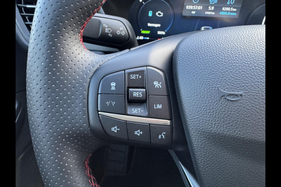 Ford Kuga 2.5 FHEV ST-Line X |  190pk | Driver Assistance Pack | Winterpack | Panoramadak | Technology Pack | Geen Stekker nodig | All Season banden