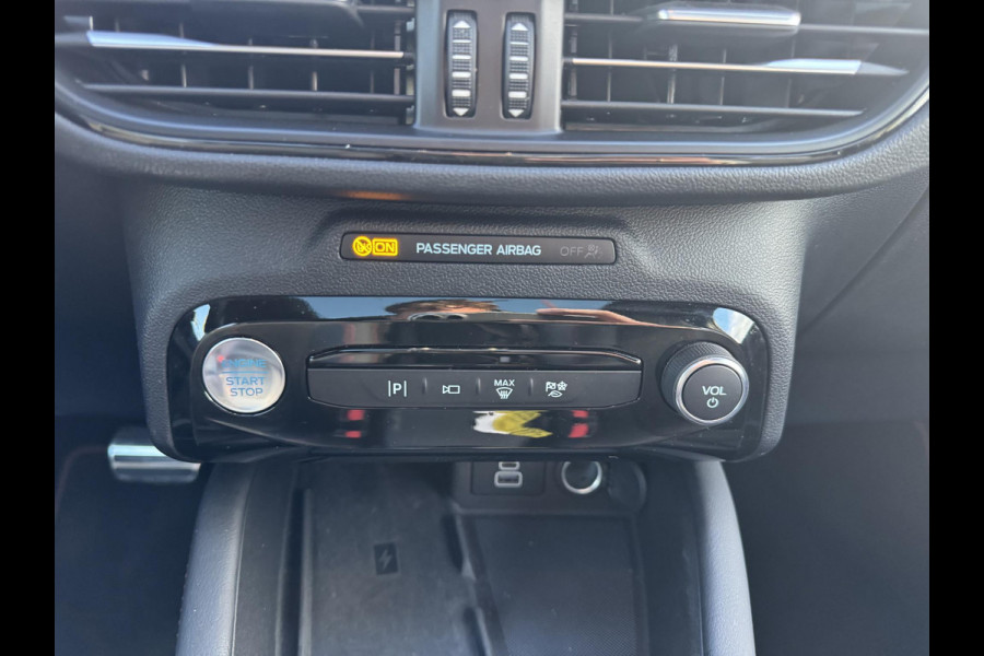 Ford Kuga 2.5 FHEV ST-Line X |  190pk | Driver Assistance Pack | Winterpack | Panoramadak | Technology Pack | Geen Stekker nodig | All Season banden