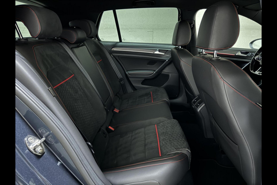 Volkswagen Golf 2.0 TSI GTI Performance Pano Virtual Sfeer Trekh.