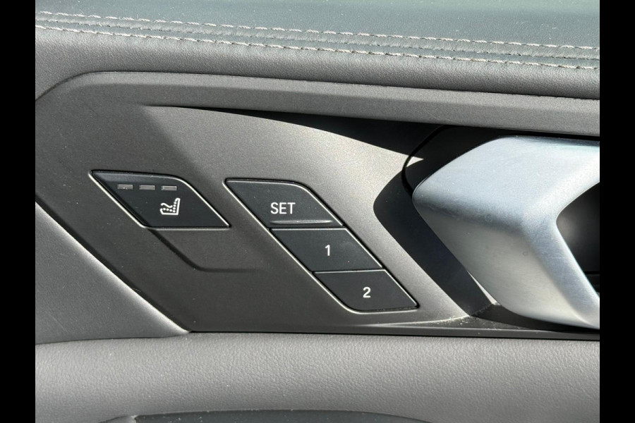 BMW X5 XDrive45e High Executive ALLE OPTIES. B&W M Skylounge Schwarovski PPF glascoatingetc..