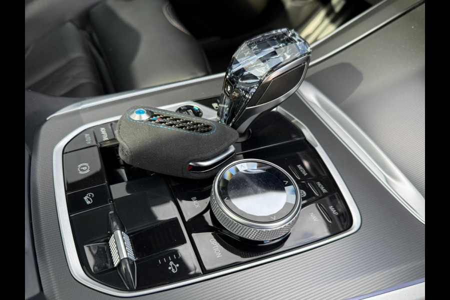 BMW X5 XDrive45e High Executive ALLE OPTIES. B&W M Skylounge Schwarovski PPF glascoatingetc..