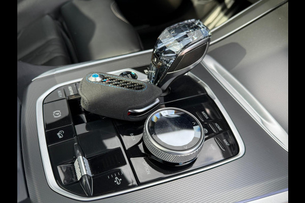 BMW X5 XDrive45e High Executive ALLE OPTIES. B&W M Skylounge Schwarovski PPF glascoatingetc..